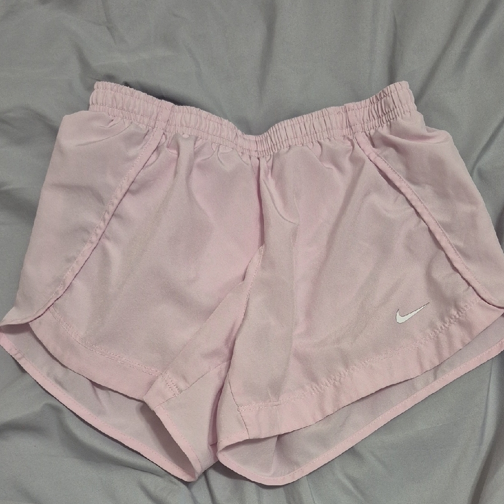Nike Girl's Light Pink Athletic Shorts Size Medium